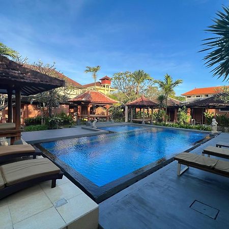 Ayu Lili Garden Hotel Kuta Кута Экстерьер фото