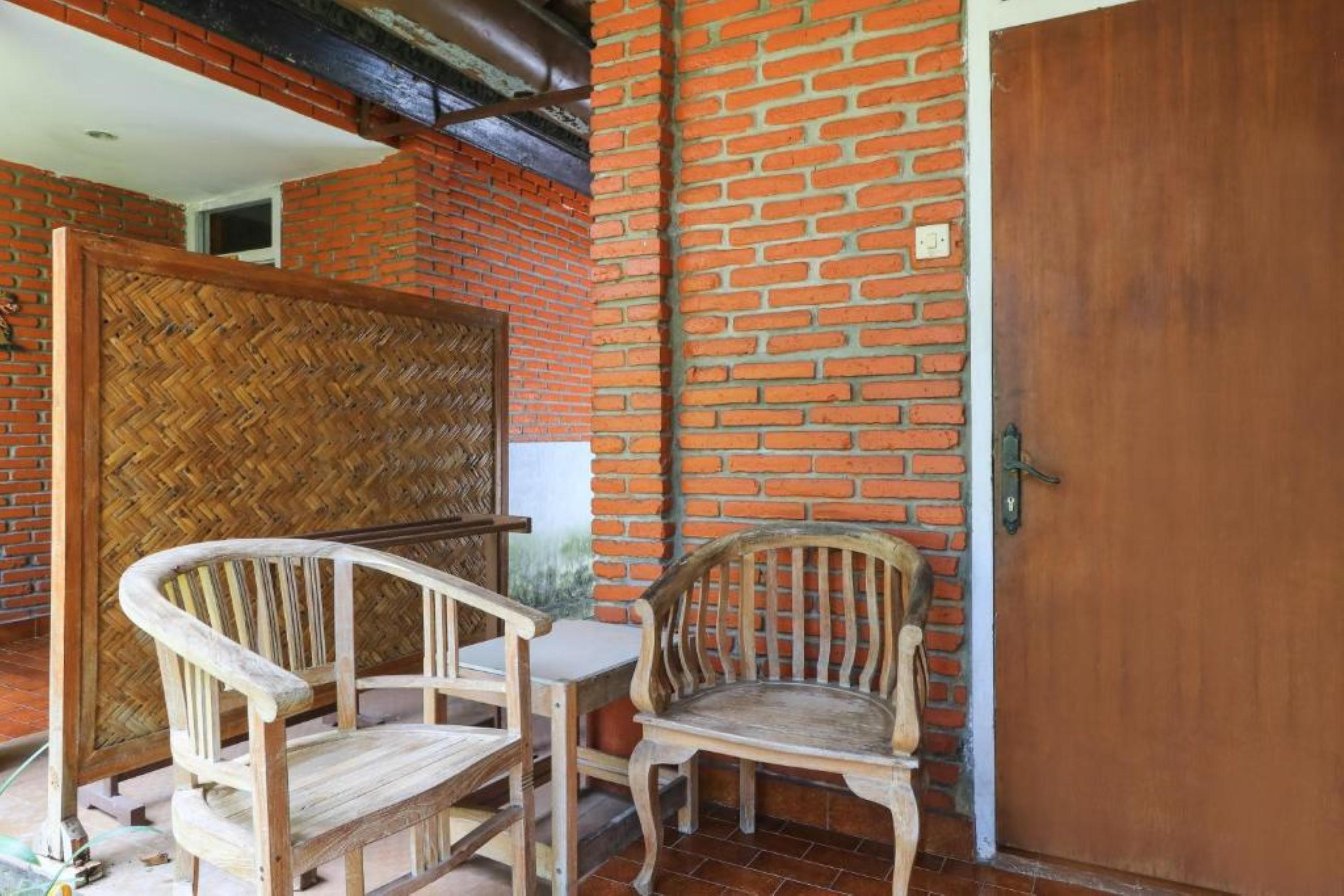 Ayu Lili Garden Hotel Kuta Кута Экстерьер фото