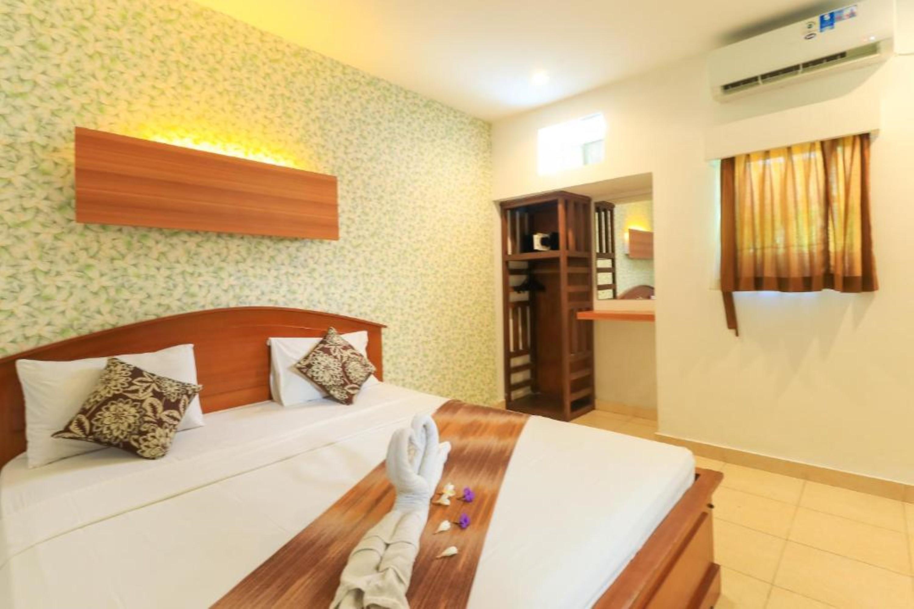 Ayu Lili Garden Hotel Kuta Кута Экстерьер фото