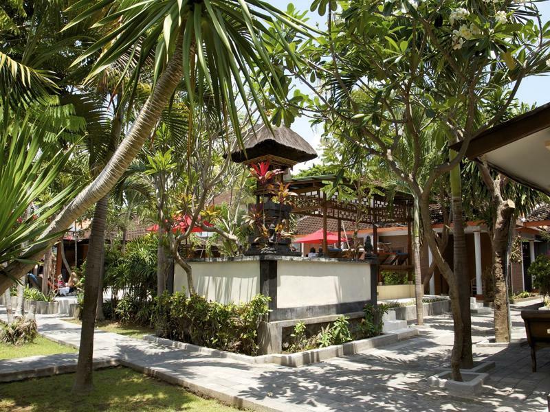 Ayu Lili Garden Hotel Kuta Кута Экстерьер фото