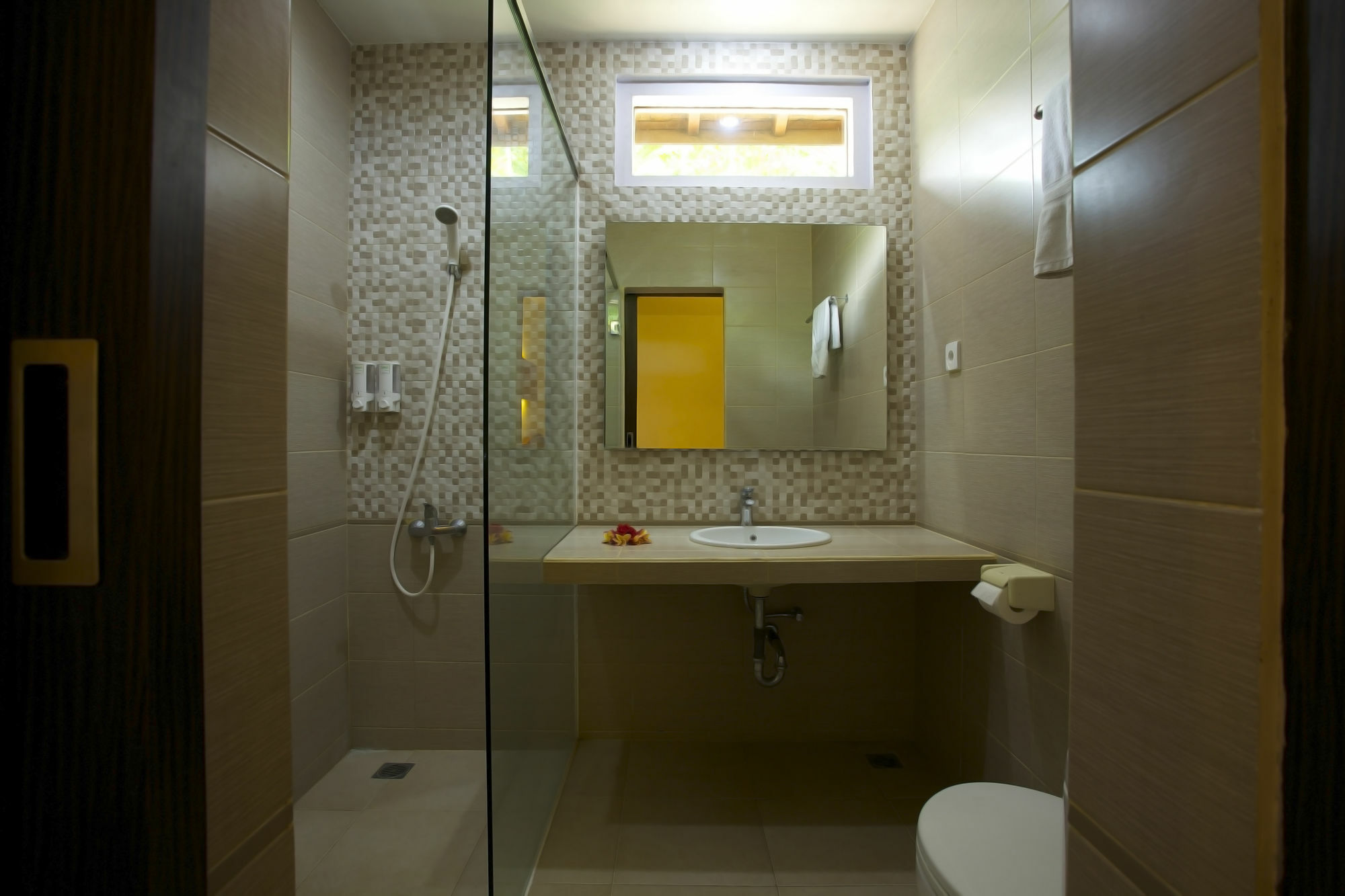 Ayu Lili Garden Hotel Kuta Кута Экстерьер фото